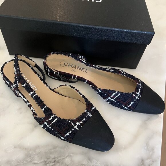 Classic Chanel Coco Slingback - Picture 1 of 8